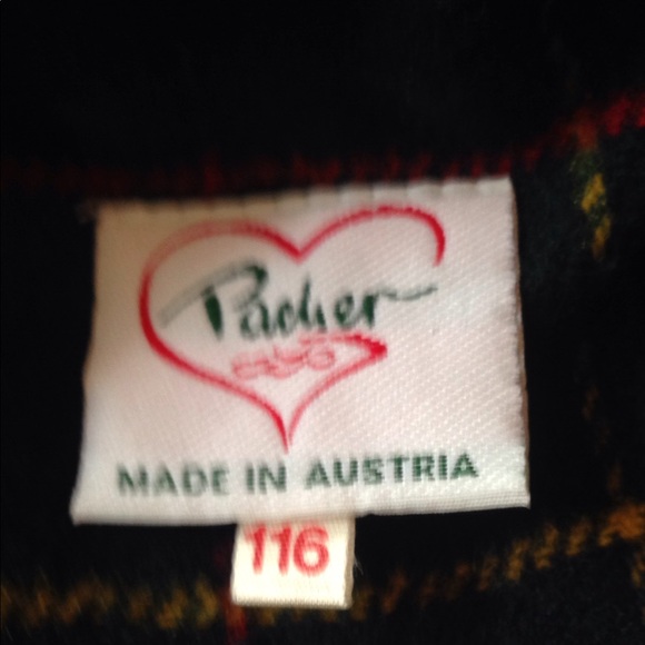 Little girl authentic German cape. - Picture 8 of 8